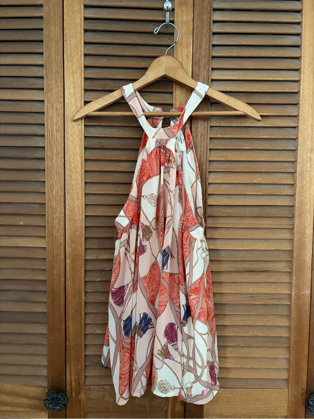 entro NWT cream halter neck top with Coral, Pink and Navy baroque Print sz small